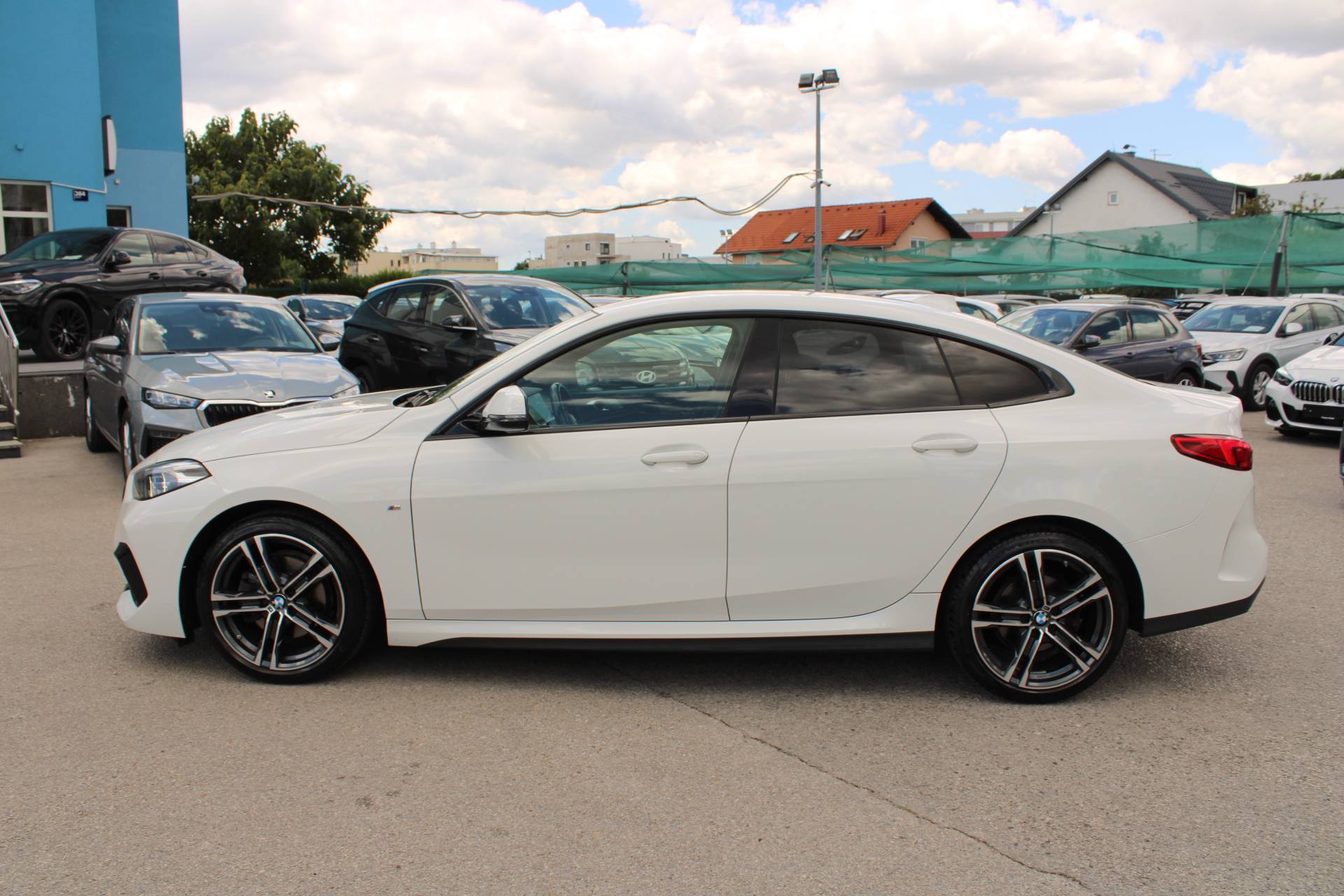 BMW serija 2 Gran Coupe 218i AUTOMATIK M-paket 2023, fotografija 8