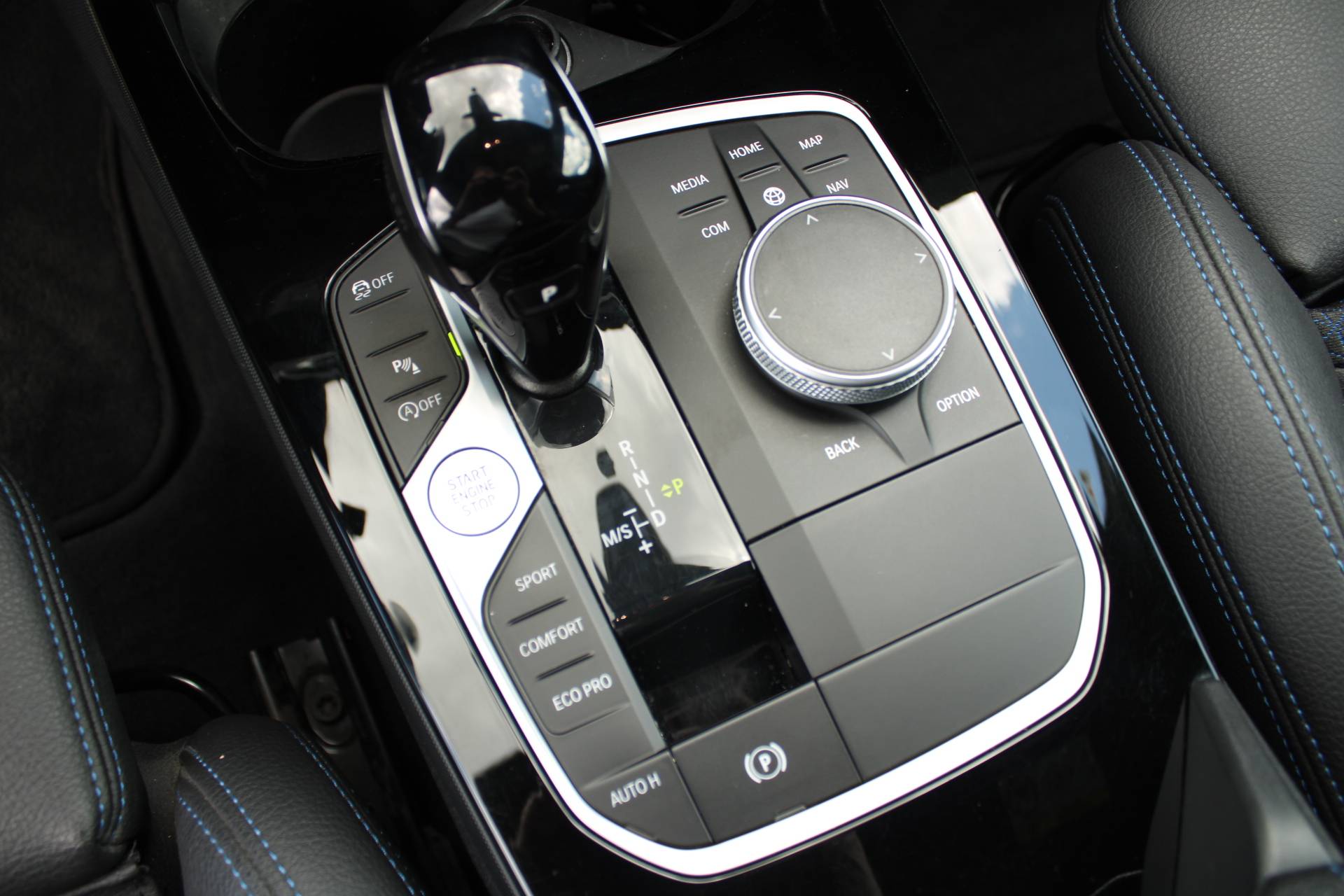 BMW serija 2 Gran Coupe 218i AUTOMATIK M-paket 2023, fotografija 17