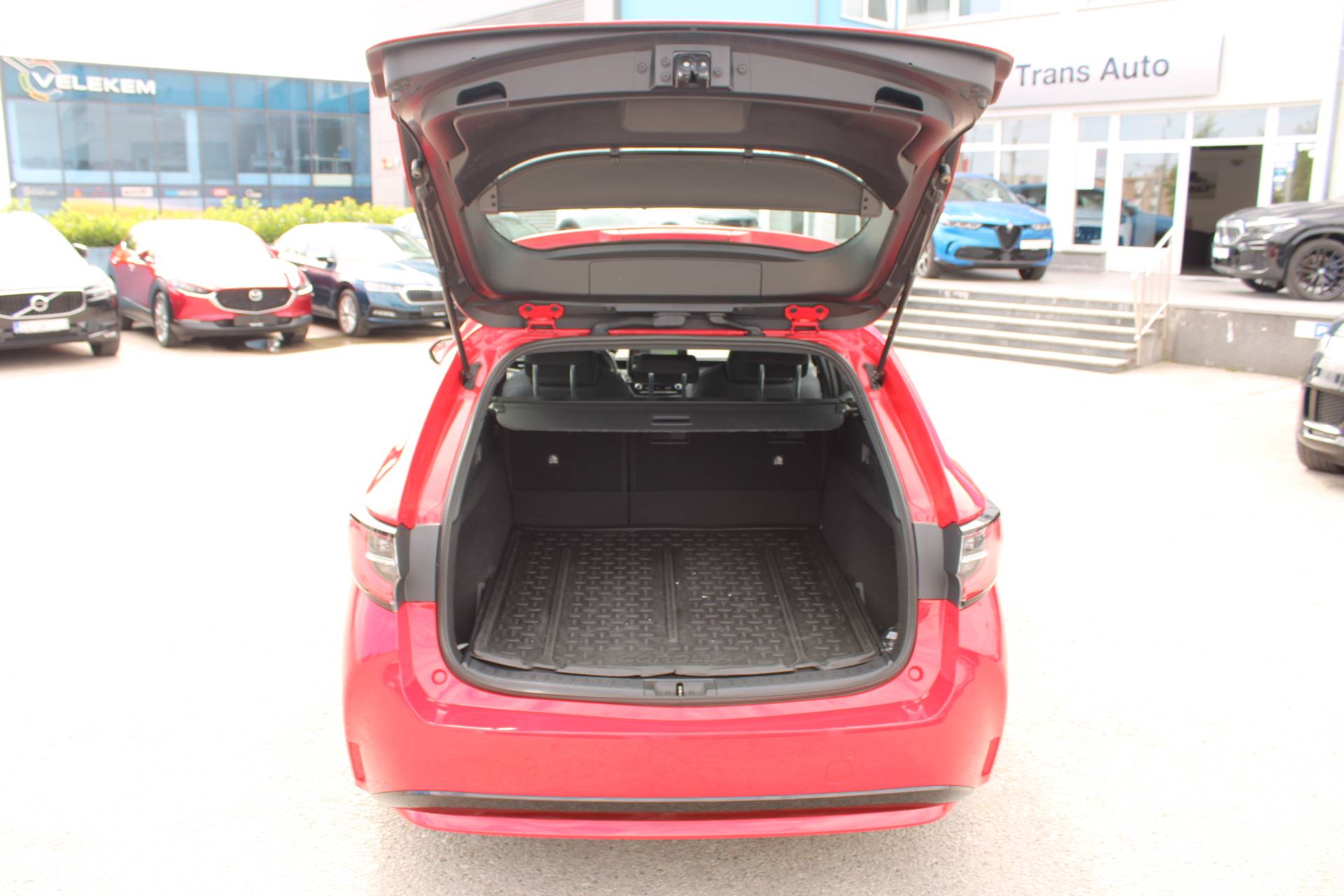Toyota Corolla Wagon 2021, fotografija 10