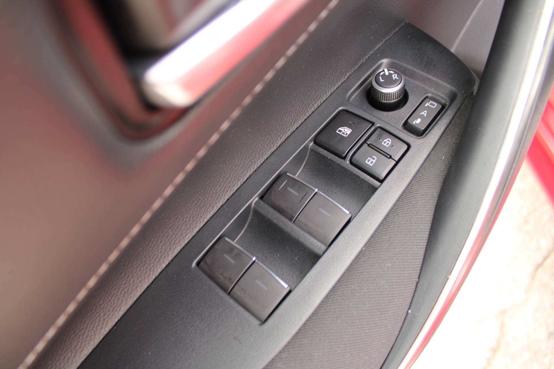Toyota Corolla Wagon 2021, fotografija 15