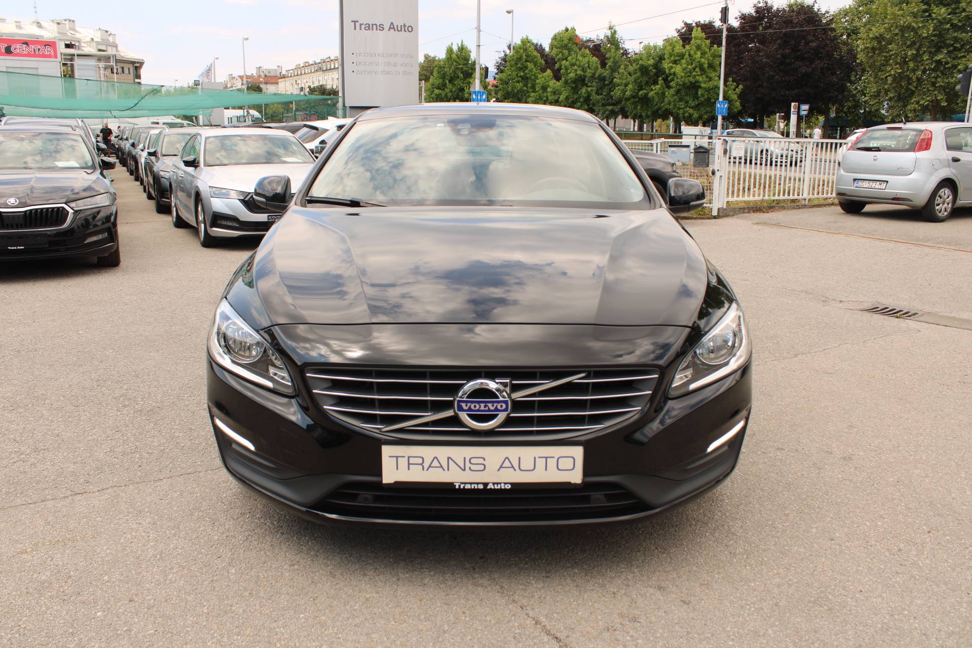 Volvo S60 2.0D 2017, pogled izvana - slika 2