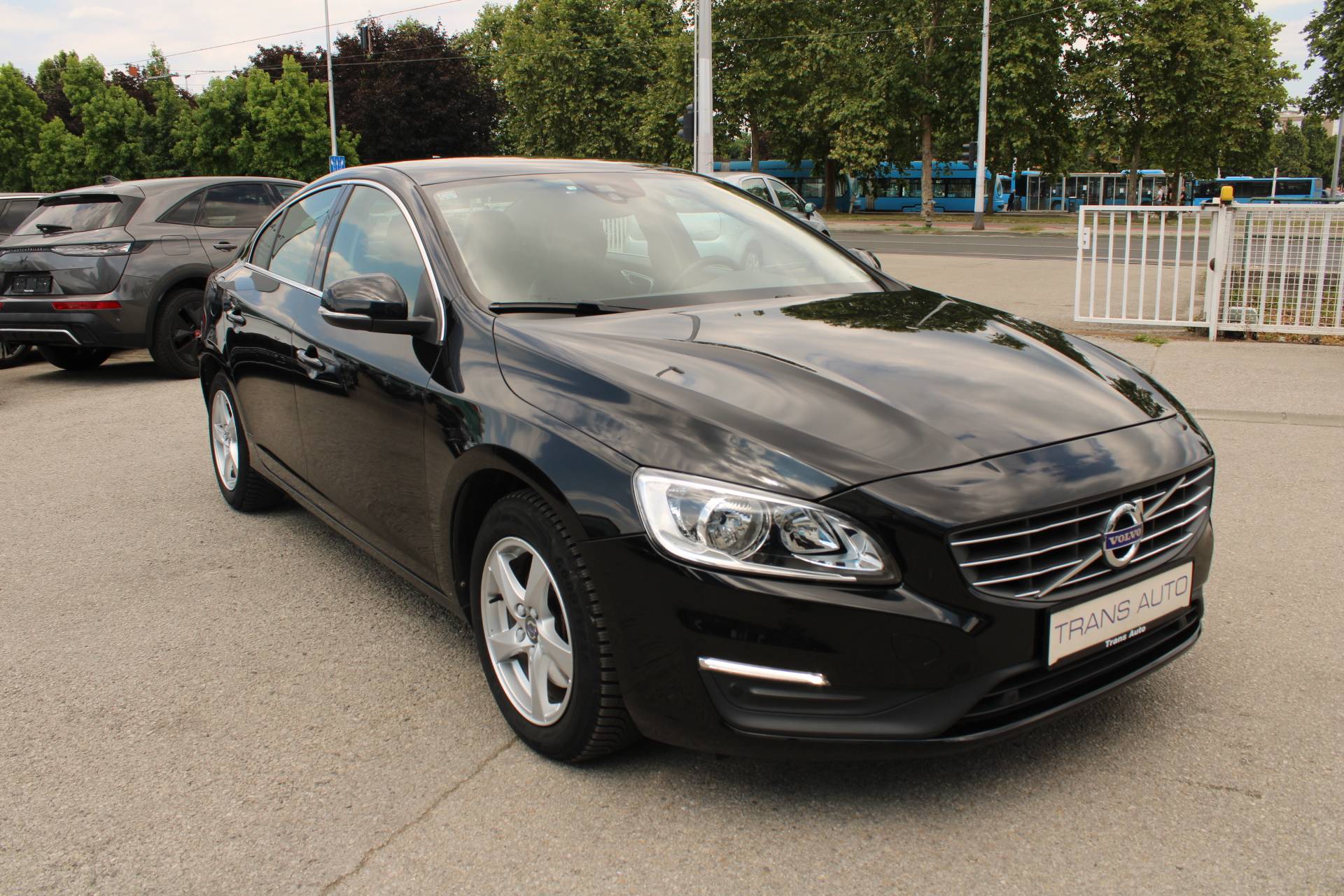 Volvo S60 2.0D 2017, pogled izvana - slika 3