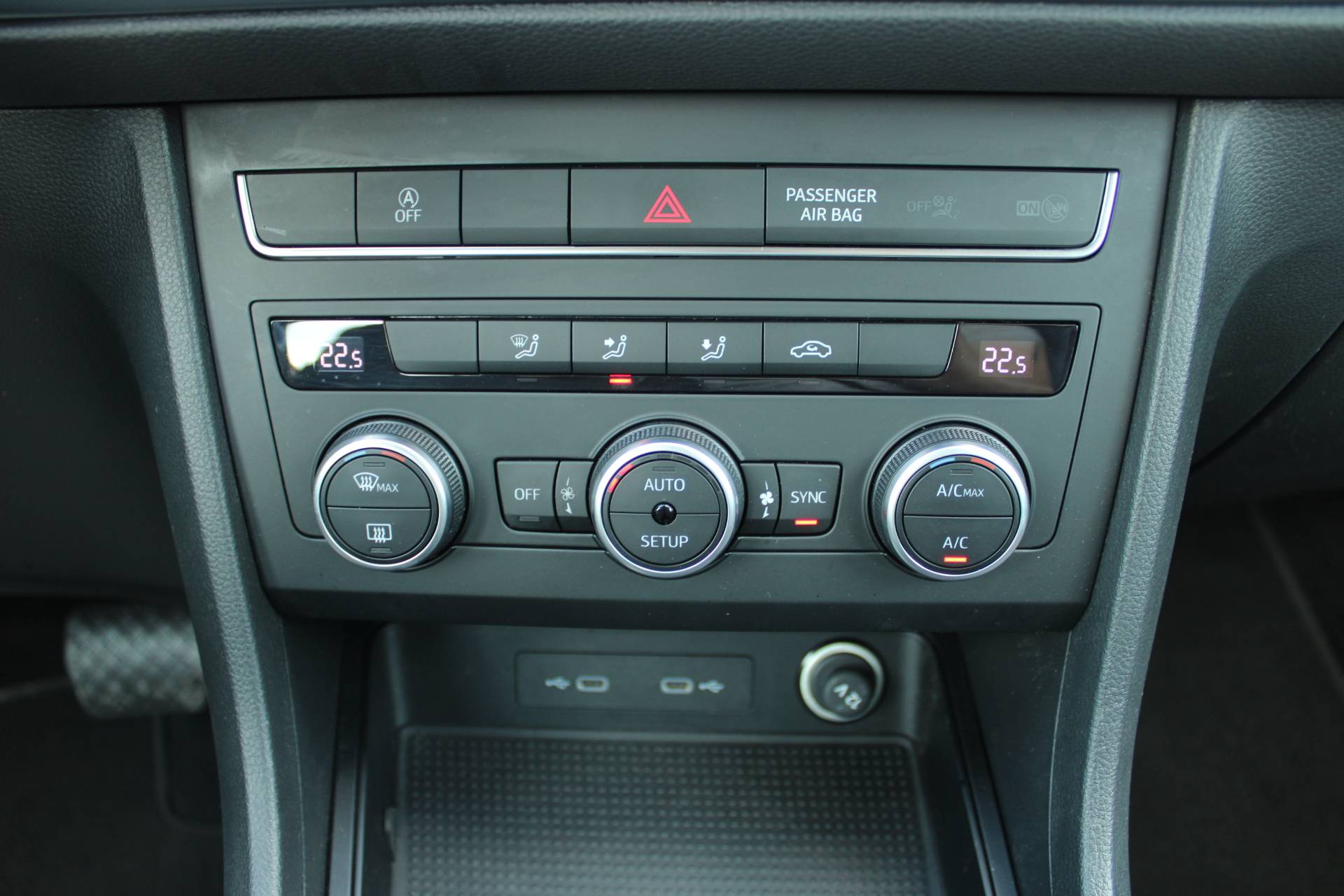 Seat Ateca 1.5 TSi DSG 2023, fotografija 15
